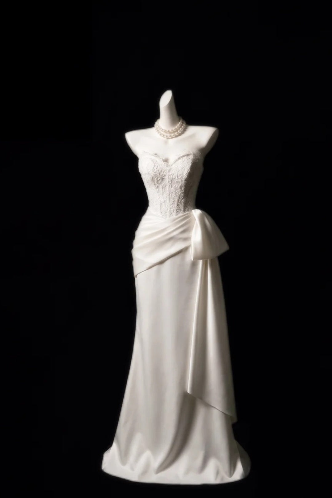 White Strapless Lace Satin Mermaid Wedding Dress Big Side Bow F0257