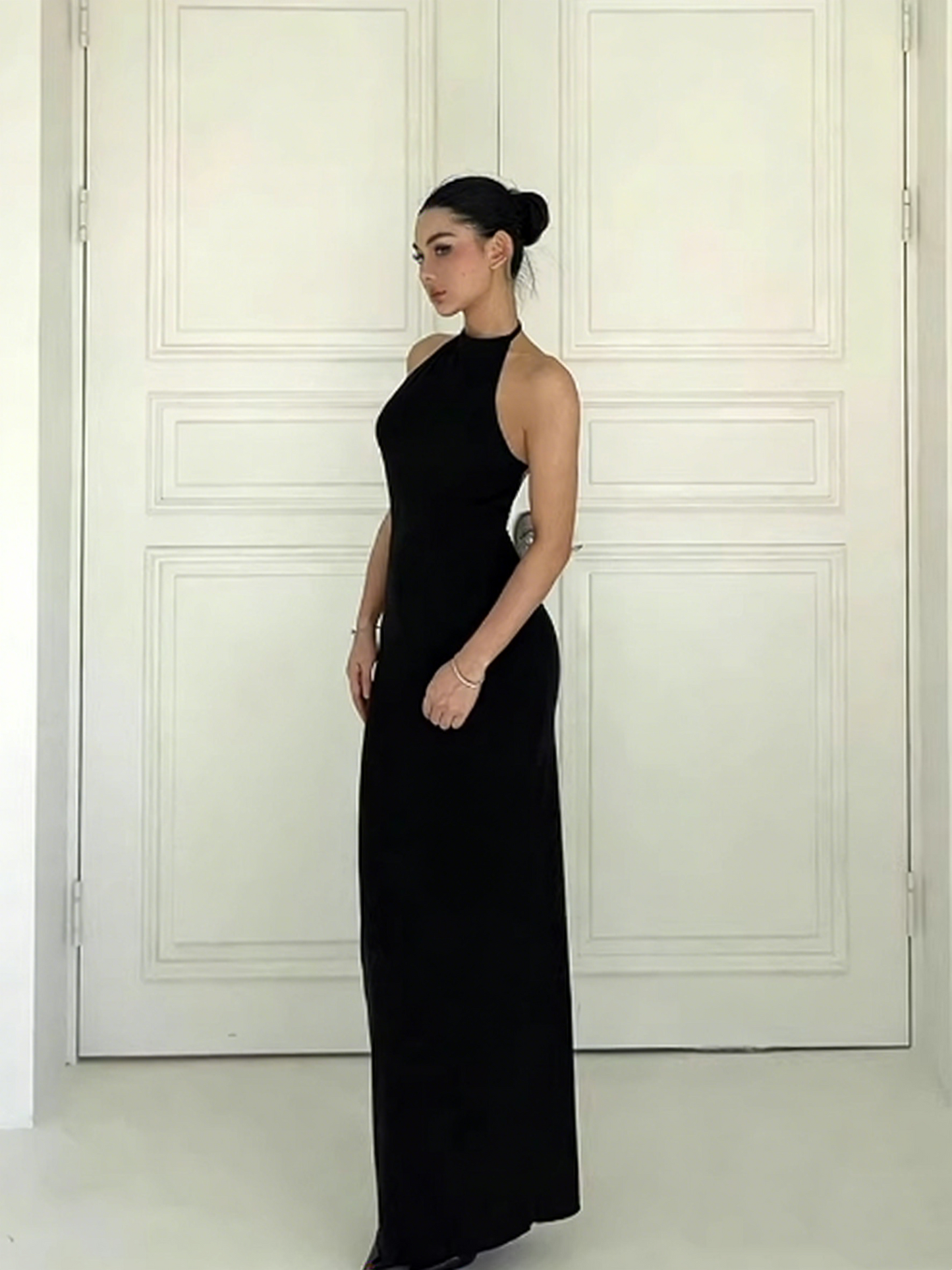 Halter Neck Open Back Bodycon Maxi Dress for Evening Party & Formal Events FD017