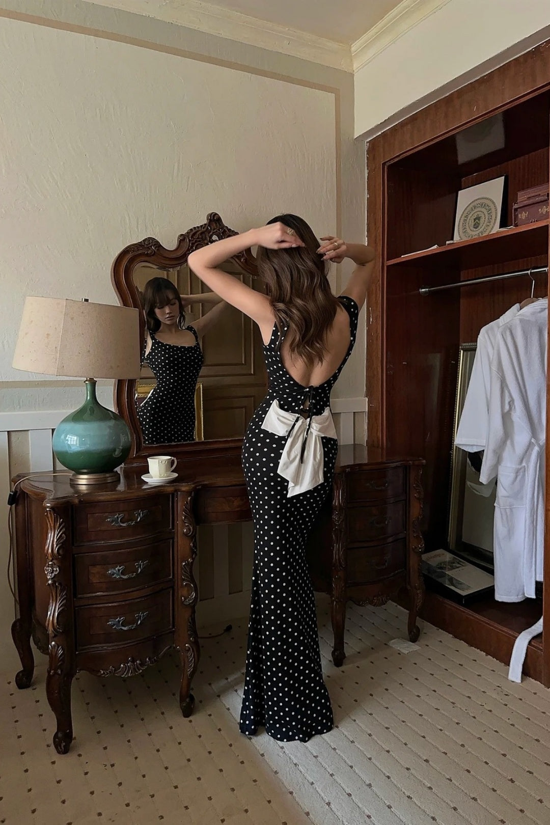 Black White Polka Dot Evening Dress Open Back Big Bow Mermaid Gown F0384