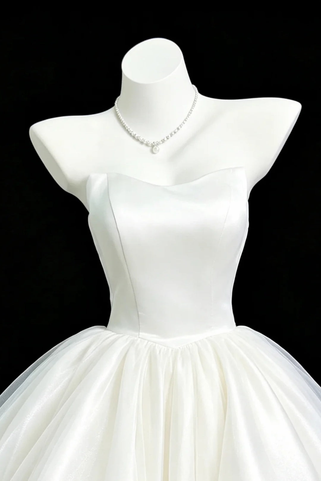 Strapless White Satin Short Dress With Ruffled Tulle Skirt F0361