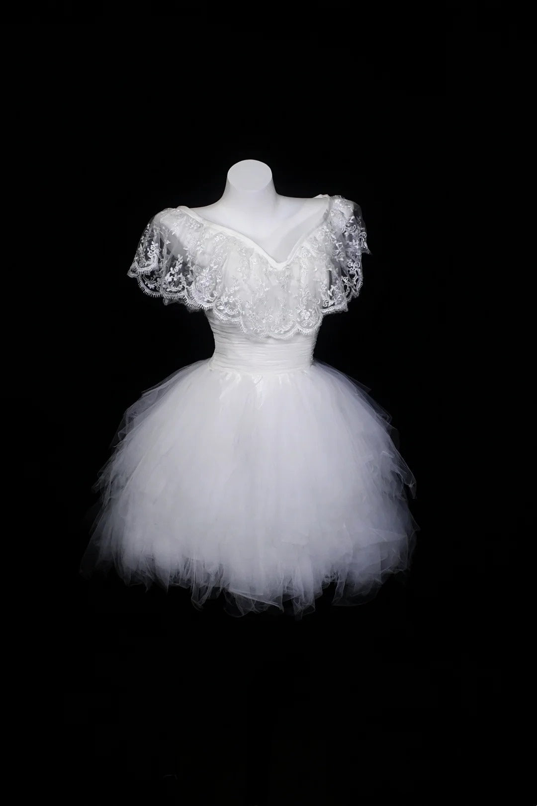 White Off Shoulder Lace Tulle Mini Dress Floral Embroidery Homecoming Dress F0249