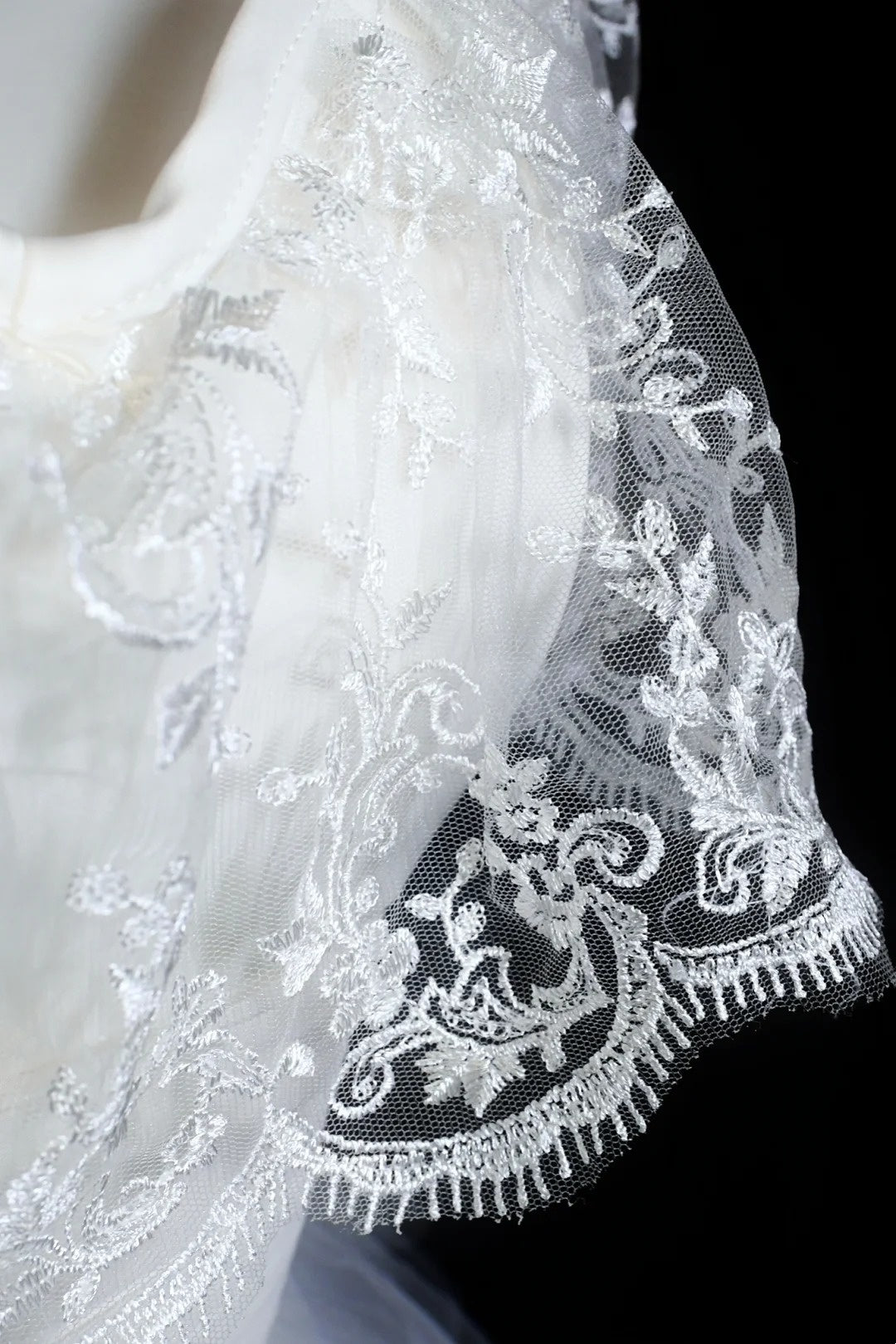 White Off Shoulder Lace Tulle Mini Dress Floral Embroidery Homecoming Dress F0249