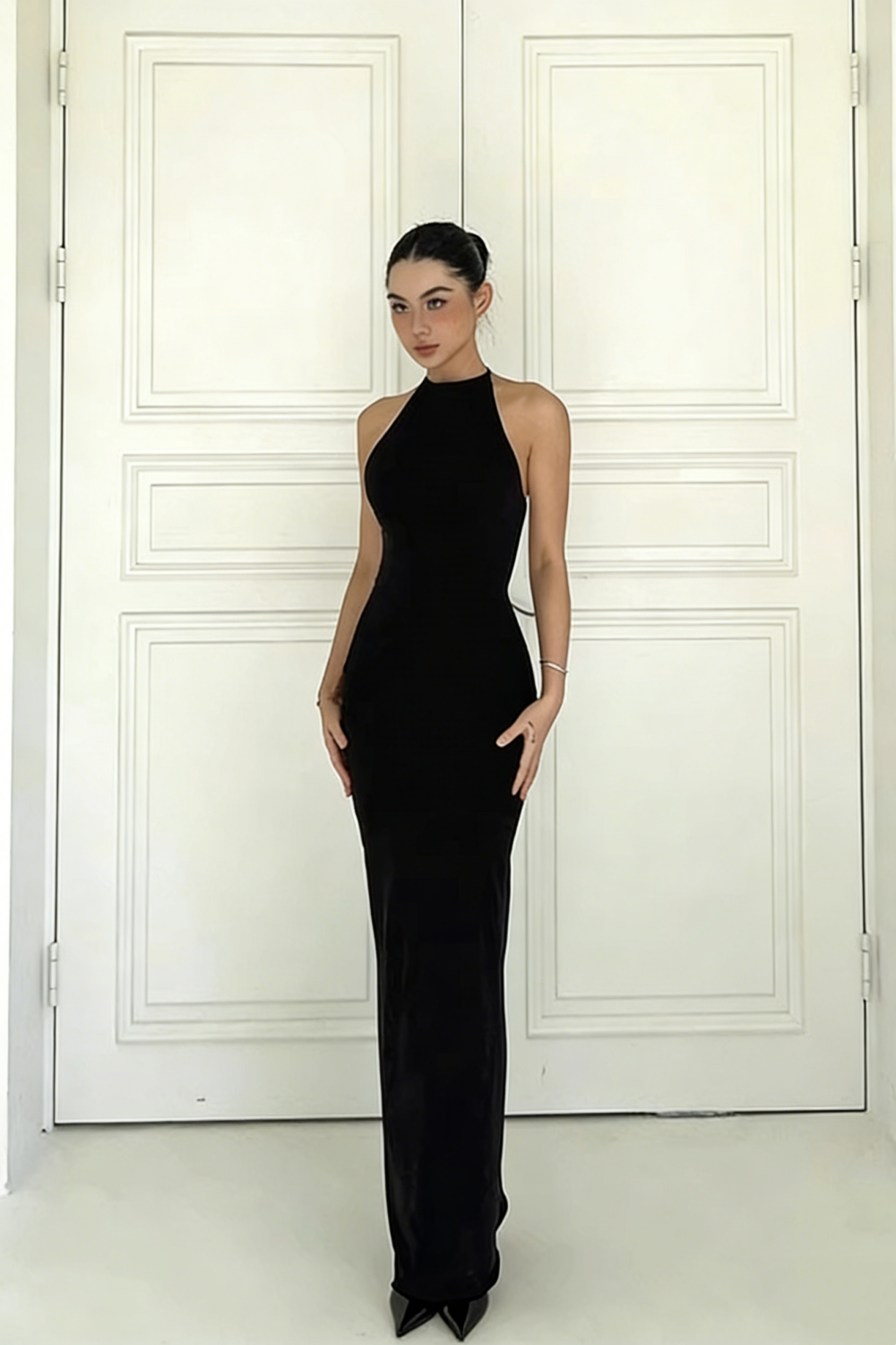 Halter Neck Open Back Bodycon Maxi Dress for Evening Party & Formal Events FD017