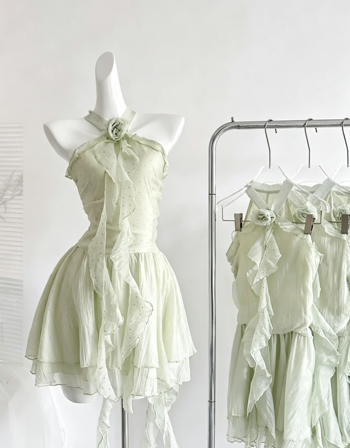 Light Green Halter Floral Rose Ruffle Mini Dress Sparkly Party Gown F0211