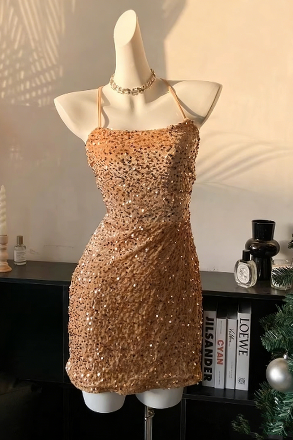Sparkling sequined halter top birthday dress, sequined mini dress, backless sexy short party dress 007