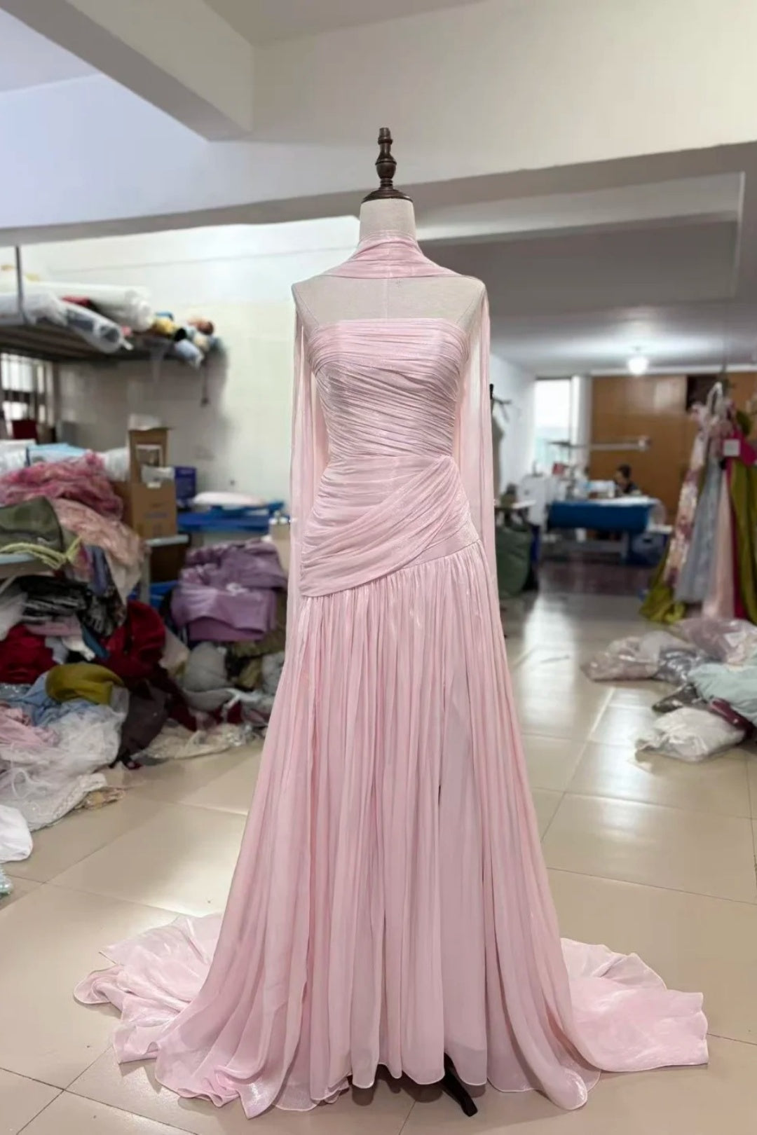 Dusty Pink Shimmer Chiffon Prom Gown Halter Cape Sleeve Lace‑Up Back Long Evening Dress F0027