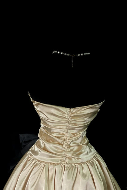 Champagne Satin Strapless Homecoming Dress Black Bow Short Party Gown F0091