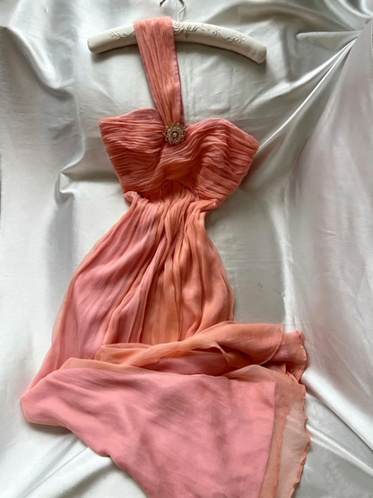 Pink Halter Neck Pleated Chiffon Evening Dress Rhinestone Brooch F0262