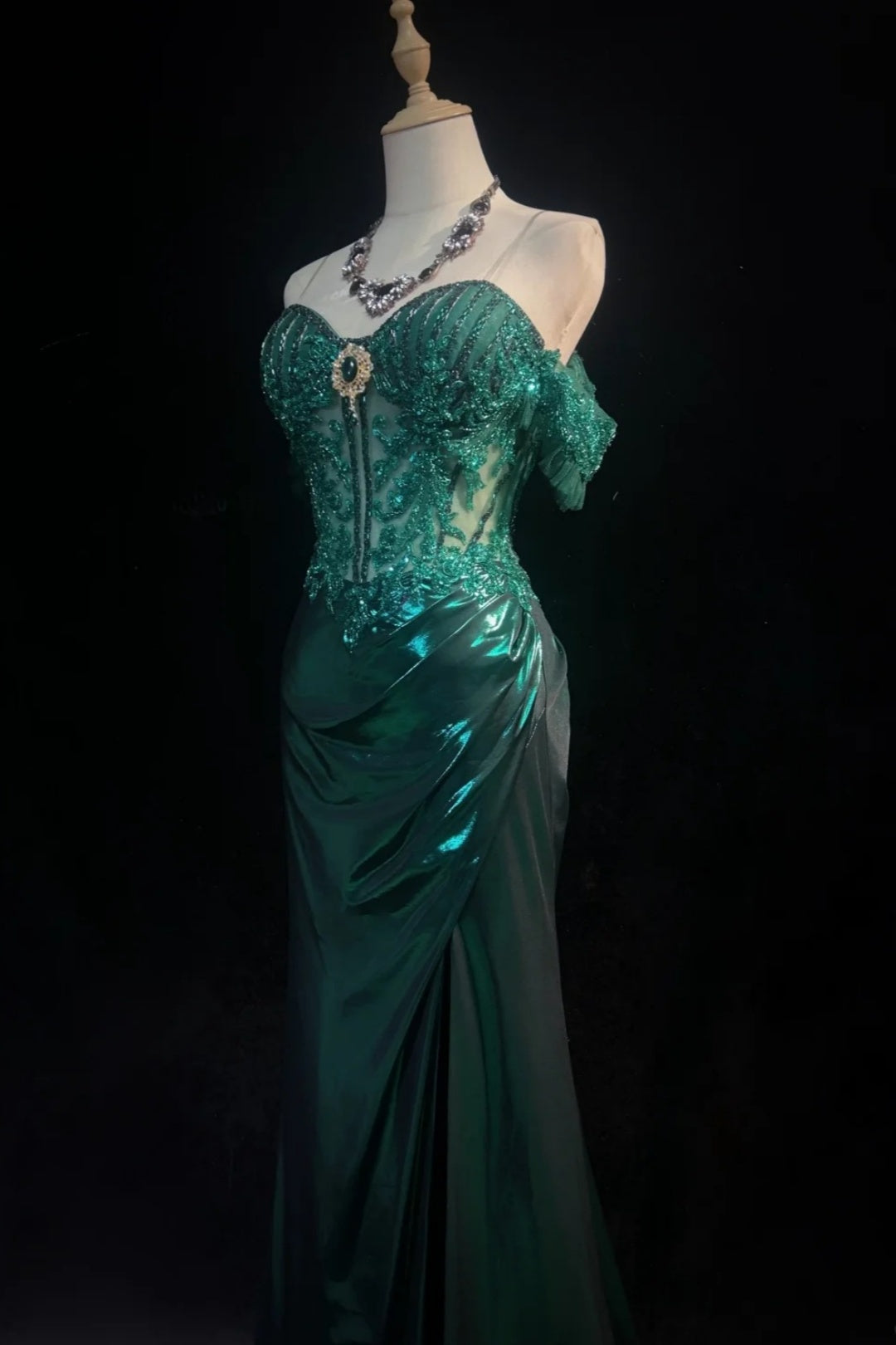 Off‑Shoulder Corset Mermaid Gown Beaded Metallic Emerald Formal Dress F0084