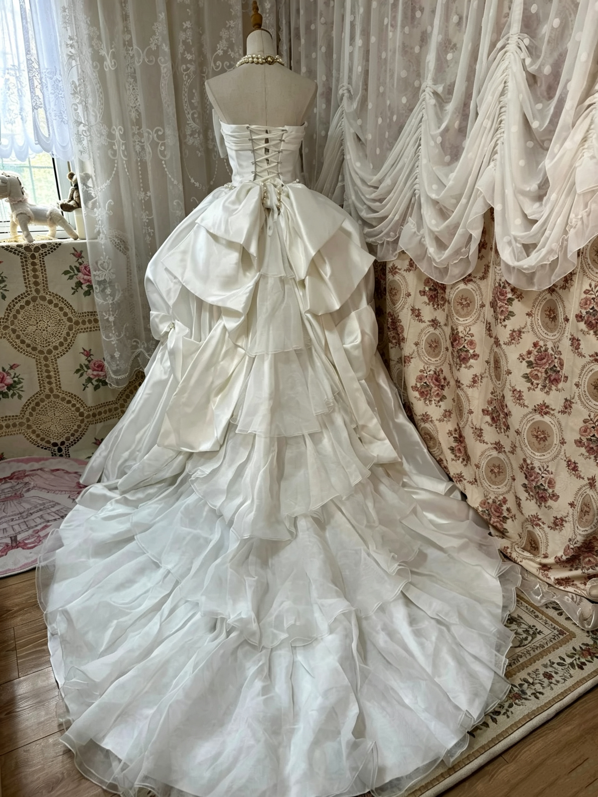White Strapless Bow Satin Ballgown Wedding Dress F0268