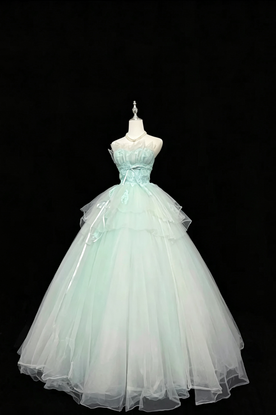 Strapless Lace Tulle Ball Gown With Satin Bow Ribbons F0080