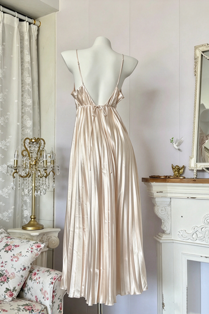 Champagne Back Tie Satin Pleated Bridesmaid Dres F0389