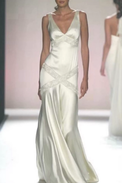 Champagne Satin V Neck Mermaid Evening Dress Floral Beaded Lace L041