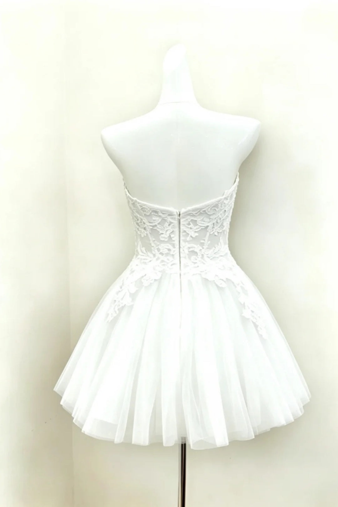 White Strapless Corset Lace Short Dress, Floral Applique Tulle Cocktail Party Gown F007