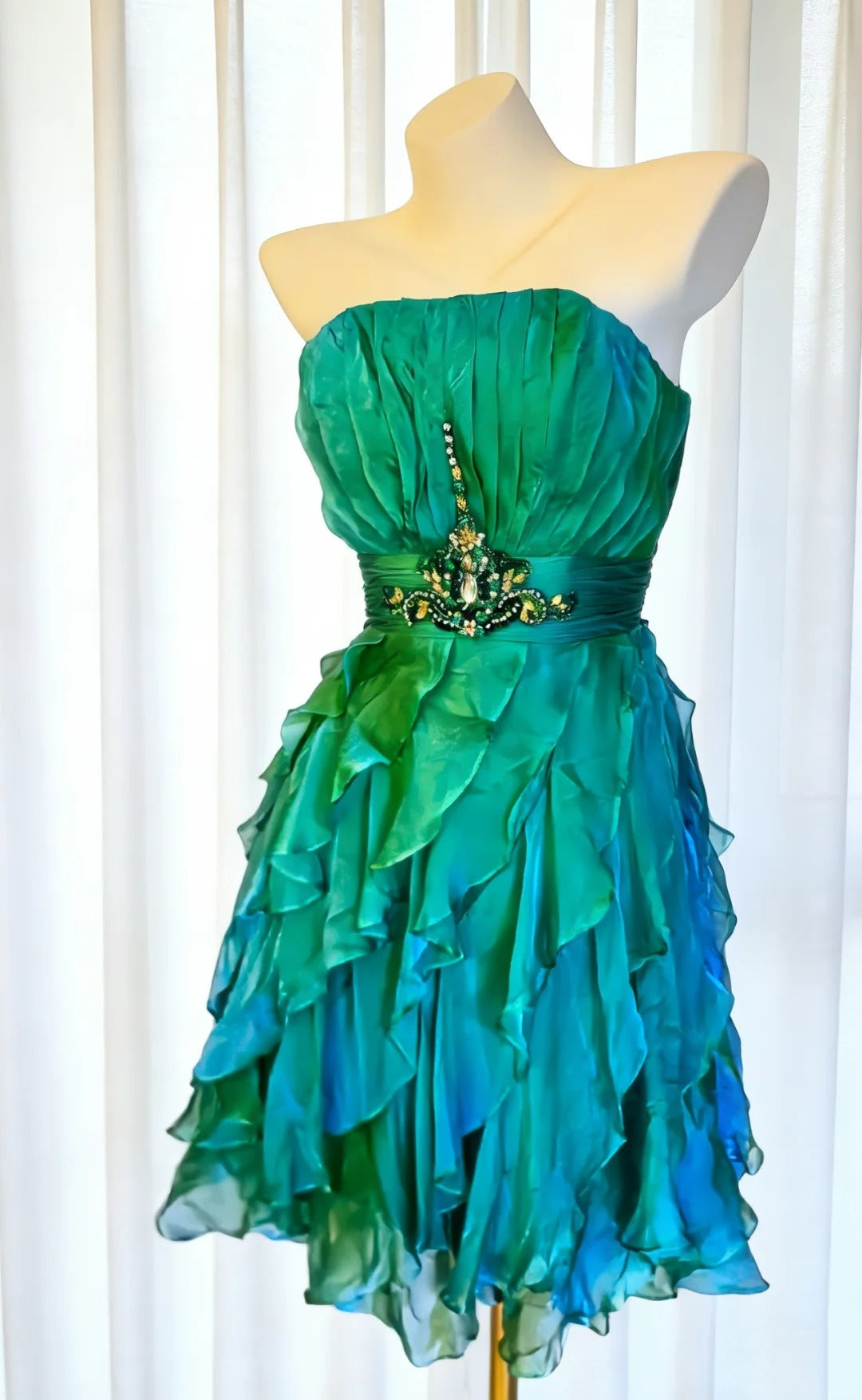 Green‑Blue Ombre Chiffon Homecoming Dress Beaded Ruffled Short Party Gown F0022