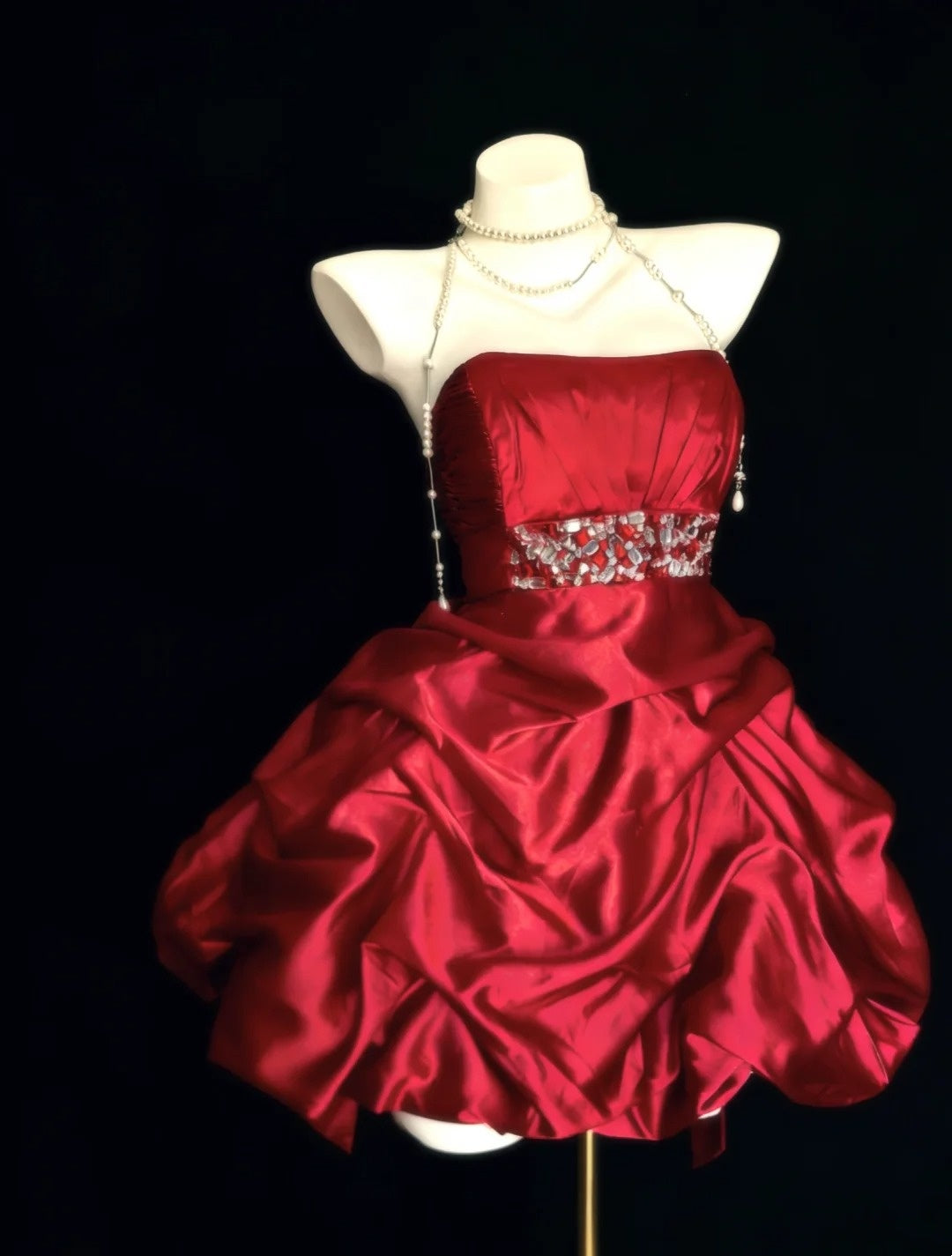 Burgundy Satin Halter Homecoming Dress Rhinestone Waist Ruffled Short Party Gown F0019