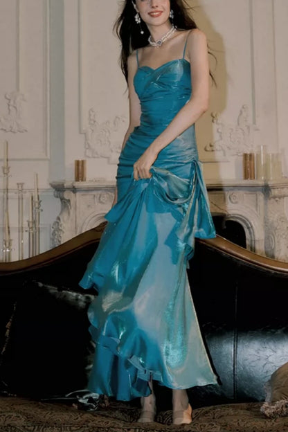Mermaid-Inspired Coming-of-Age Blue Gown – Premium, Sophisticated Spaghetti-Strap Dress L001