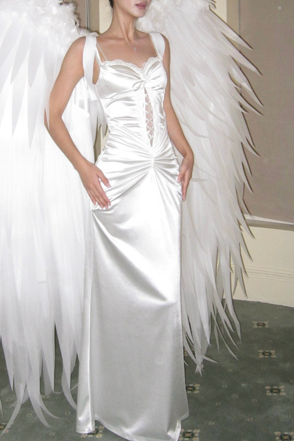 French-Style Elegant Satin Slim-Fit Spaghetti Strap Mermaid Dress With Ruched Details, Perfect For Birthdays And Special Occasions FD02