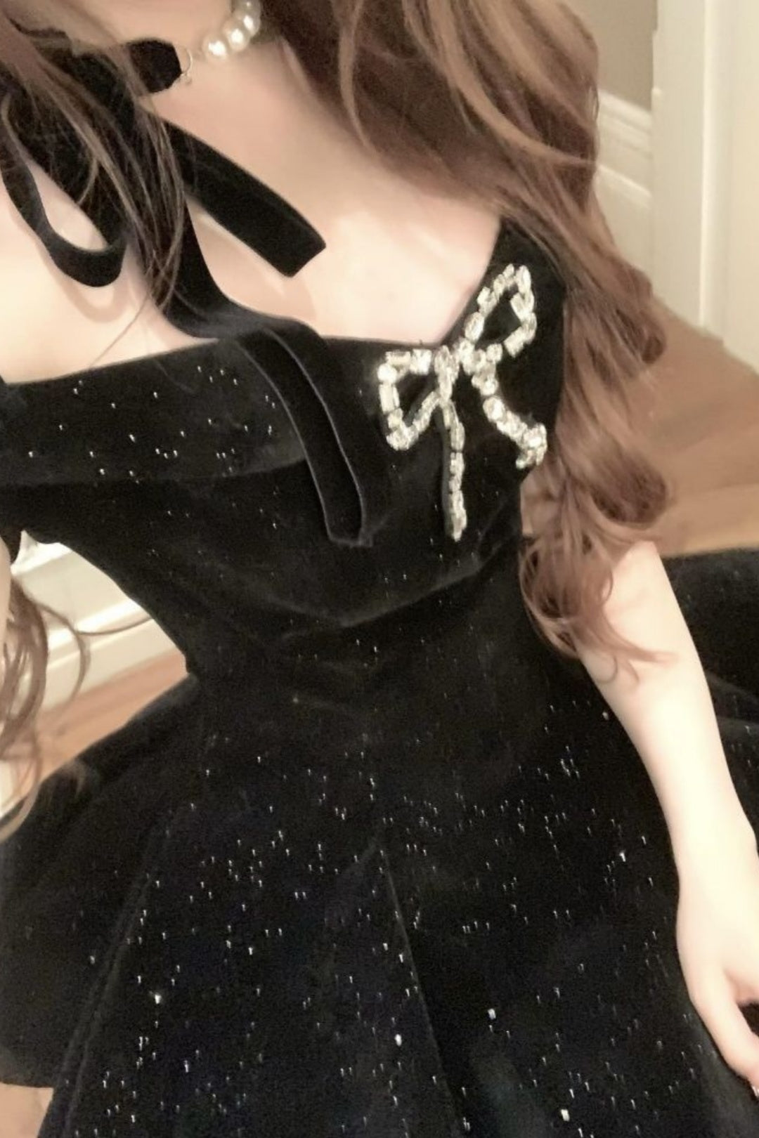 Off Shoulder Sparkly Homecoming Dress Rhinestone Bow Mini Dress F0300