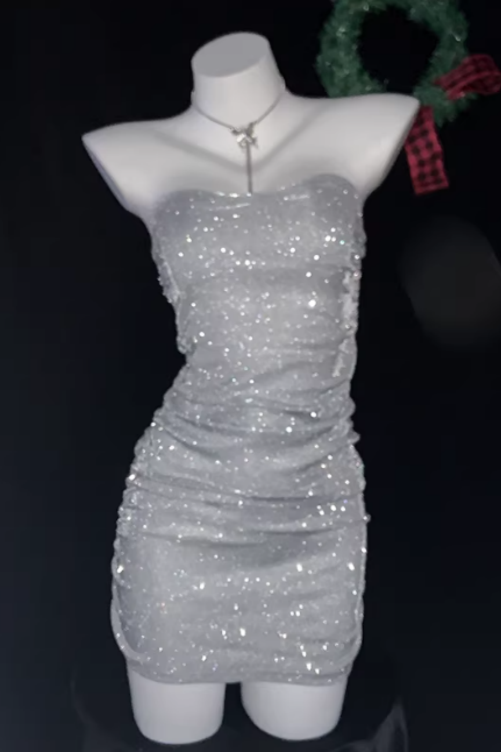 New Arrival Glittery Bodycon Dress Sexy V-Neck Strapless Mini Dress  Party Attire 006