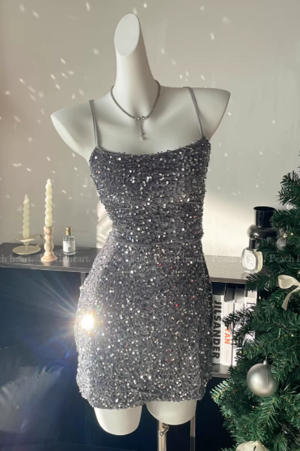 Sparkling sequined halter top birthday dress, sequined mini dress, backless sexy short party dress 007