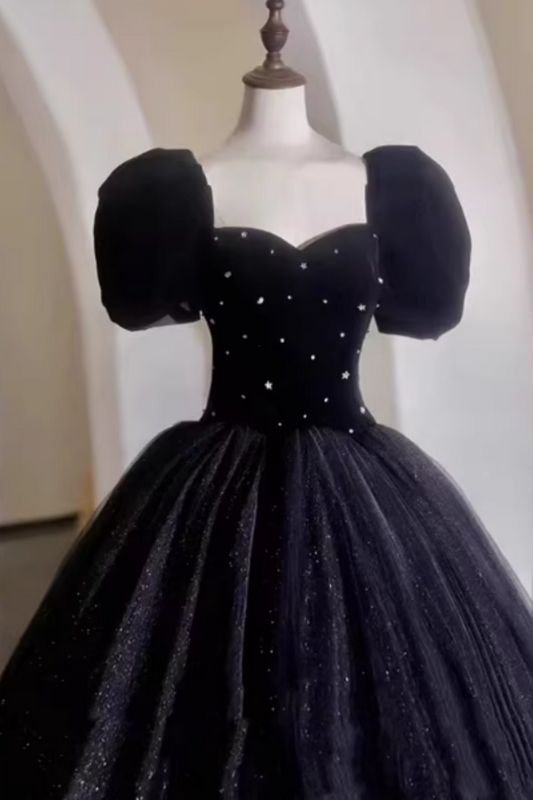 Black Velvet Puff Sleeve Prom Dress, Sweetheart Neck Tulle Ball Gown for Evening Party FD028