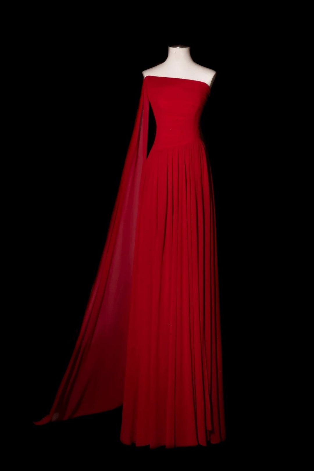 Red Chiffon Strapless Evening Gown With Flowing Sash F0373