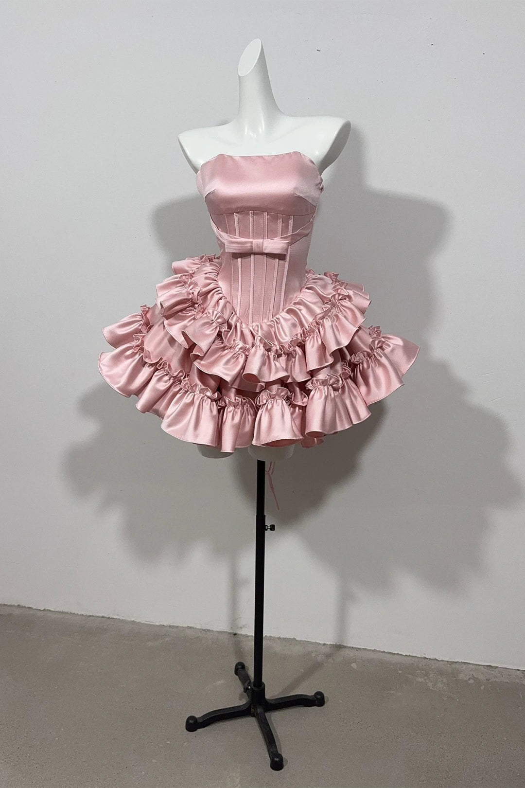 Strapless Satin Ruffled Mini Homecoming Dress With Waist Bow F0313