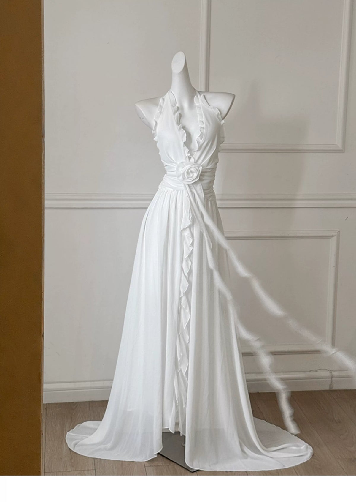 White Halter 3D Flower Chiffon Long Evening Dress F0474