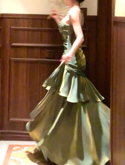 Mermaid Princess Adult Ceremony Dress, Light Luxury, Niche Design, High-End Strappy Long Evening Gown FD01